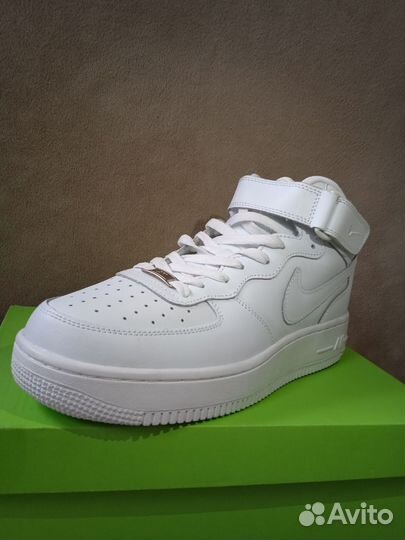 Кроссовки Nike Air Force