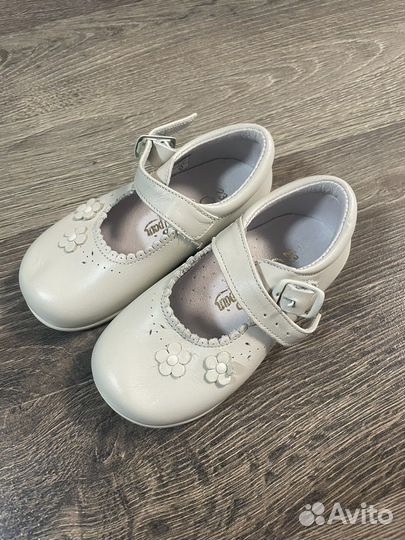 Туфли для девочки