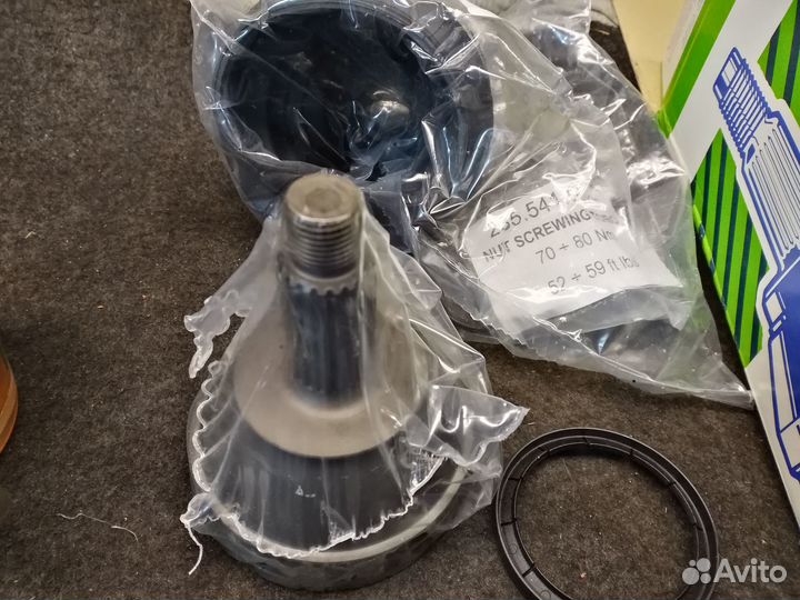 Шрус наружний Skoda Fabia, VW Polo,Fox 1,2 1,4 1,9