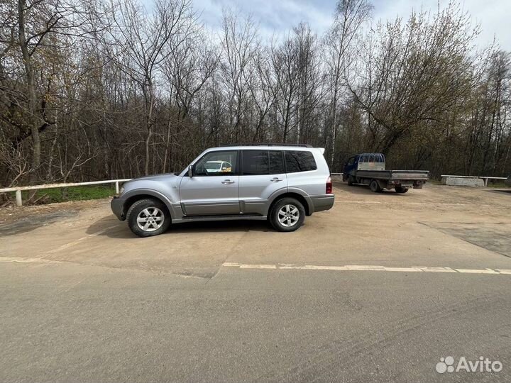 Mitsubishi Pajero 3.5 AT, 2006, 220 000 км