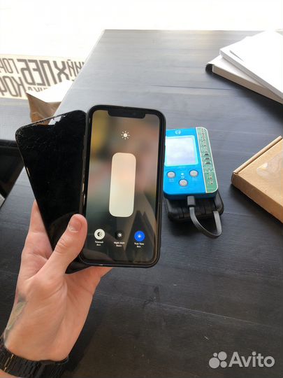 Выездной ремонт iPhone с гарантией