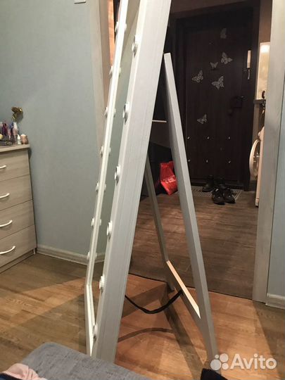 Гримерное зеркало