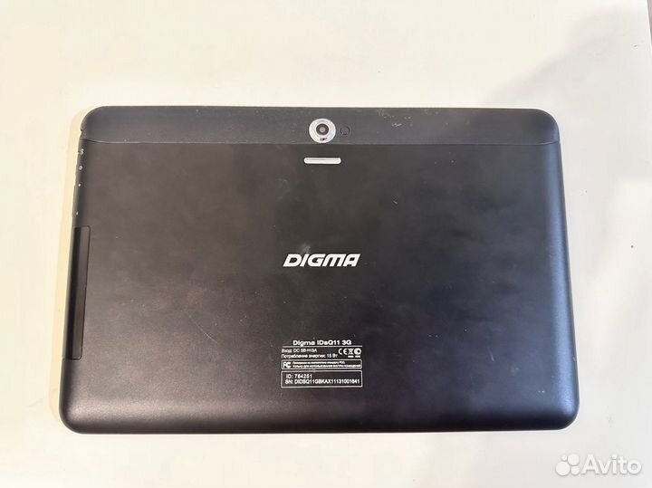 Планшет Digma IDsQ11