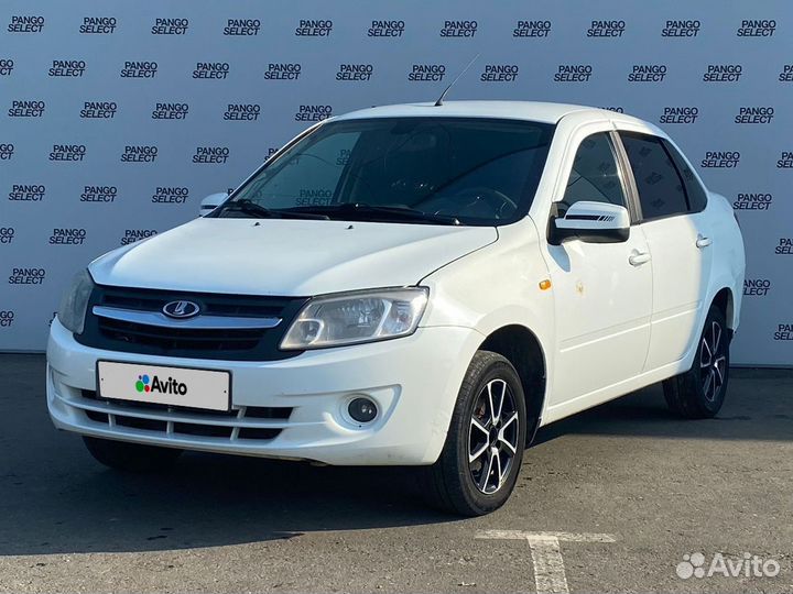 LADA Granta 1.6 МТ, 2013, 195 130 км