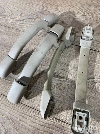 Ручка внутренняя потолочная Peugeot 206 1998