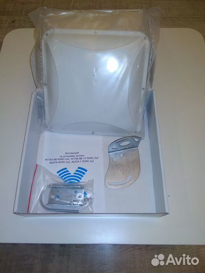 Антенна 3G/4G Антэкс Petra BB Mimo 75 ку 2*15дБ