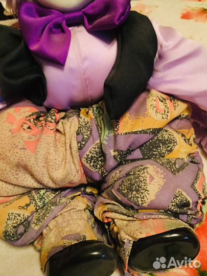 Клоун фарфоровый