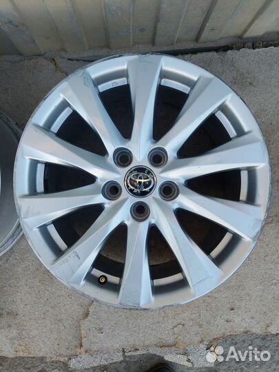 Диски toyota Camry r17