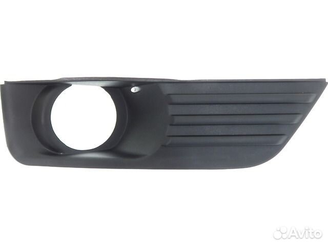 Оправа противотуманной фары правая Focus