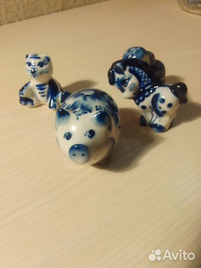 Фигурки гжель
