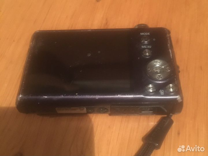 Компактный фотоаппарат