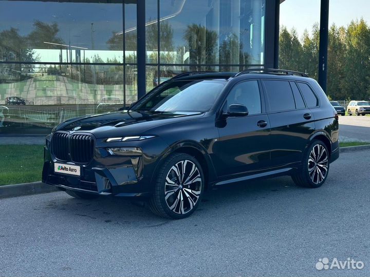 BMW X7 3.0 AT, 2024, 18 км