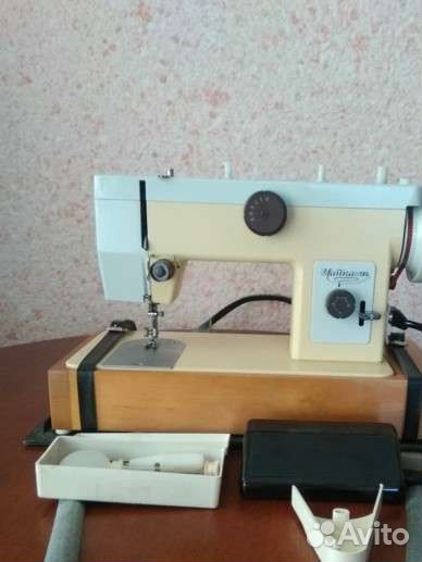 Швейная машина Чайка 134