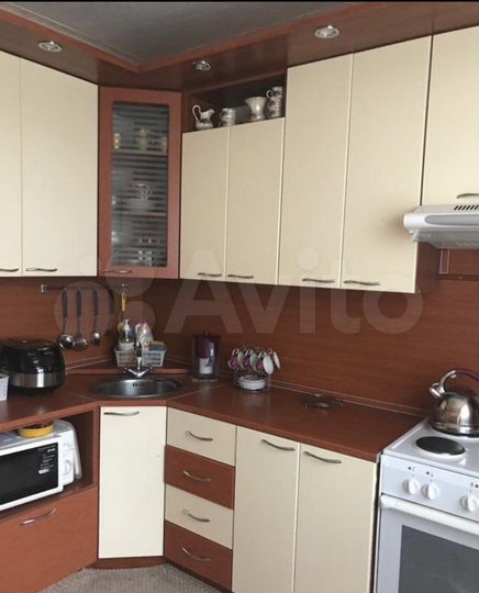 2-к. квартира, 56 м², 3/9 эт.