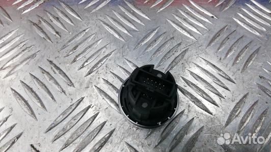 Кнопка запуска двигателя toyota prius XW20 (SML02X