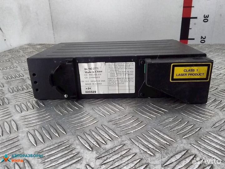 CD-чейнджер Mercedes-Benz S-Класс W220 2001