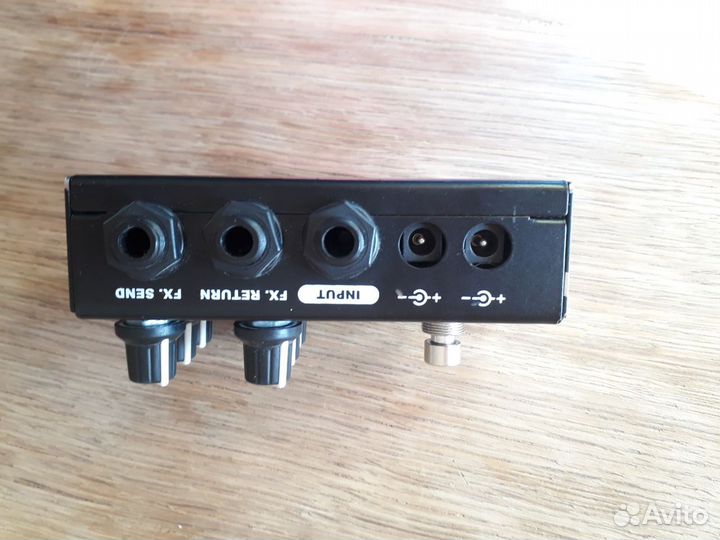 Гитарный эффект AMT-F1