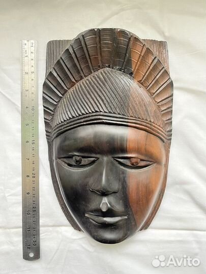 Старинные африканские изделия из дерева