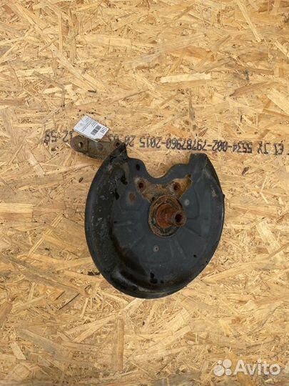 Кулак-цапфа задняя левая Volkswagen Golf 6 2010