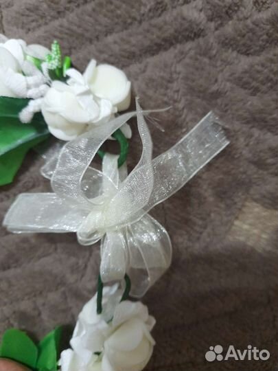 Венок на голову из цветов