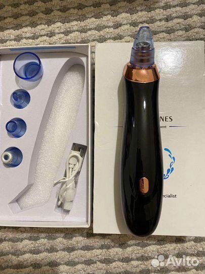 Аппарат для вакуумной чистки лица