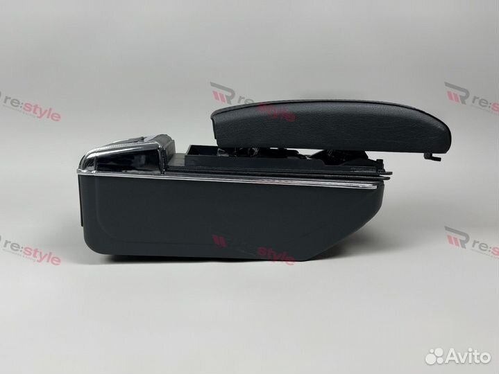 Бардачок подлокотник Kia Rio 4 17-21г Тип 1 B2890