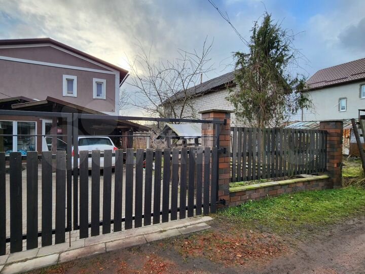 Дом 112,8 м² на участке 7,4 сот.