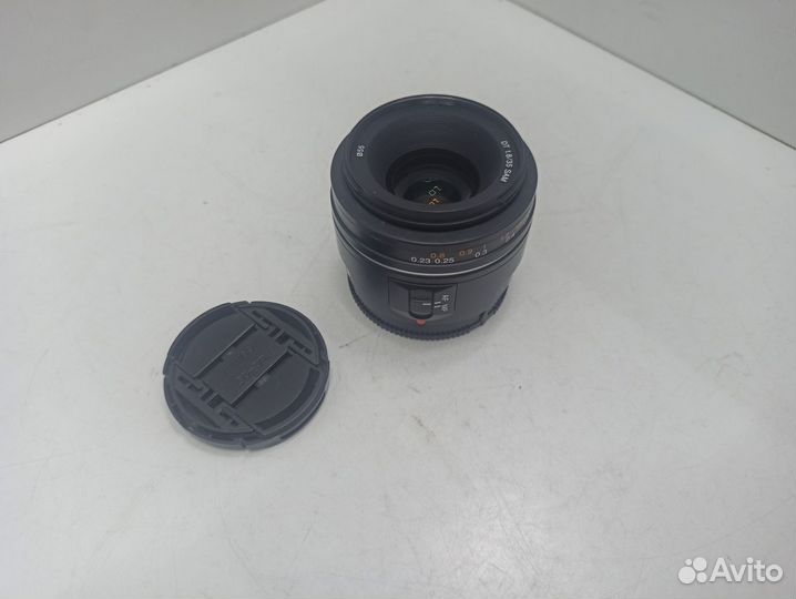 Объективы Sony DT 35mm f/1.8 SAM
