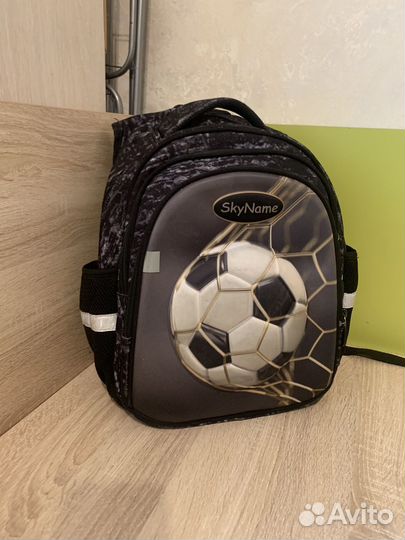 Школьный рюкзак