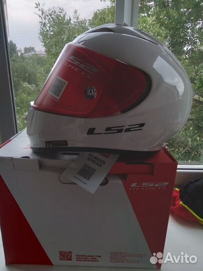 Мотоциклетный шлем новый в упаковке