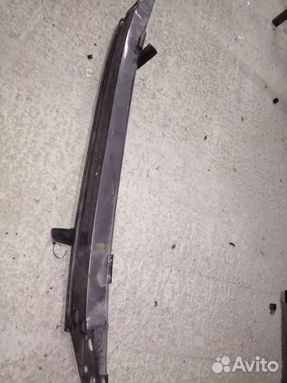 Усилитель бампера на volvo xc 90