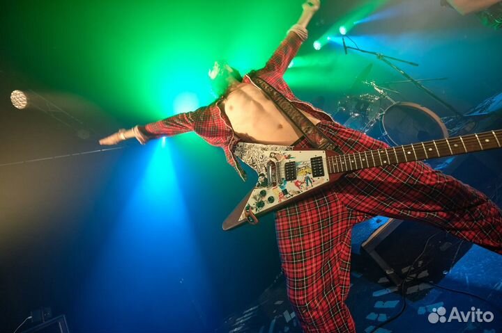 Репетитор по электрогитаре