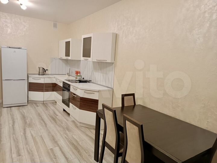 2-к. квартира, 50 м², 6/13 эт.