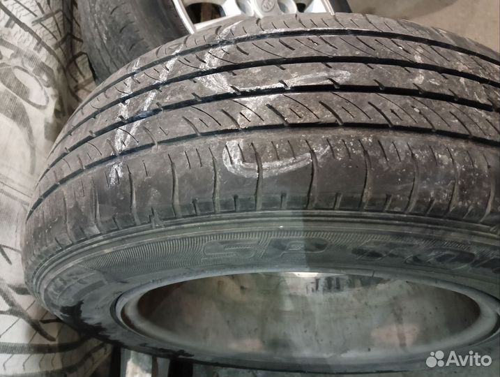 Dunlop SP Road Gripper 6.5/180 R15