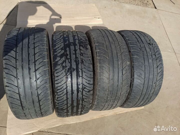 Kumho Ecsta SPT KU31 235/55 R17
