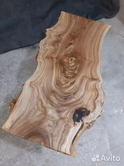 Слэбы и спилы из карагача