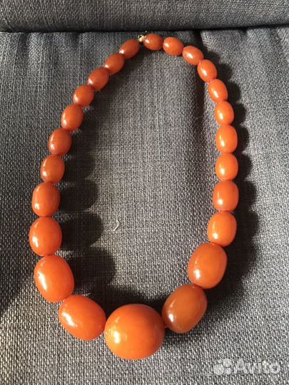 Старинные янтарные бусы СССР