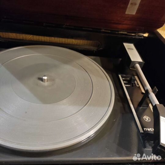 Винтажная магнитола