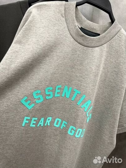 Футболка fear OF GOD essentials / FOG