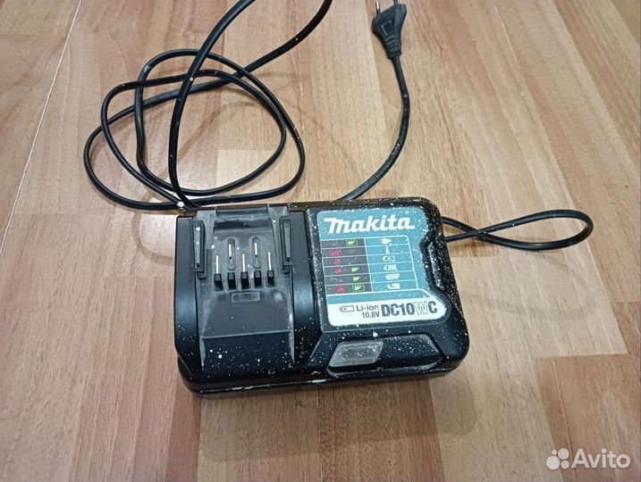Зарядное устройство б/у dc10wc