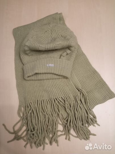 Комплект шапка и шарф женский