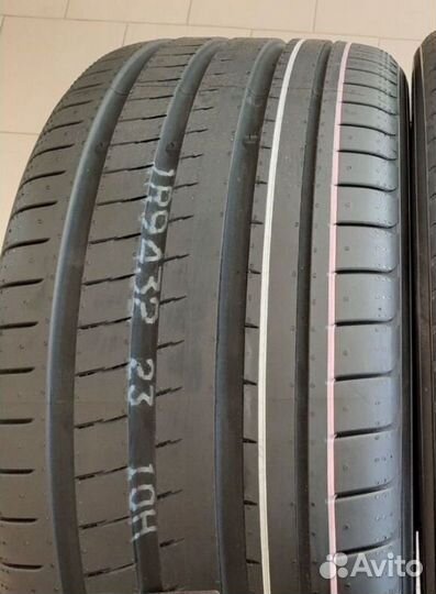Yokohama Advan Sport V103B 275/45 R20 110Y