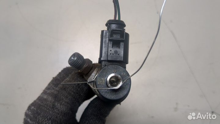 Форсунка топливная Audi A5 (8T), 2013