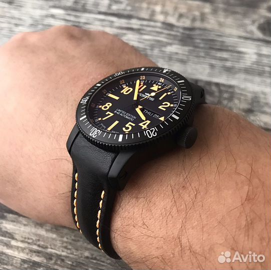 Часы Fortis B-42 Cosmonauts Black Mars 500