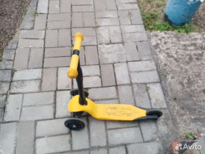 Самокат детский 3х колёсный бу