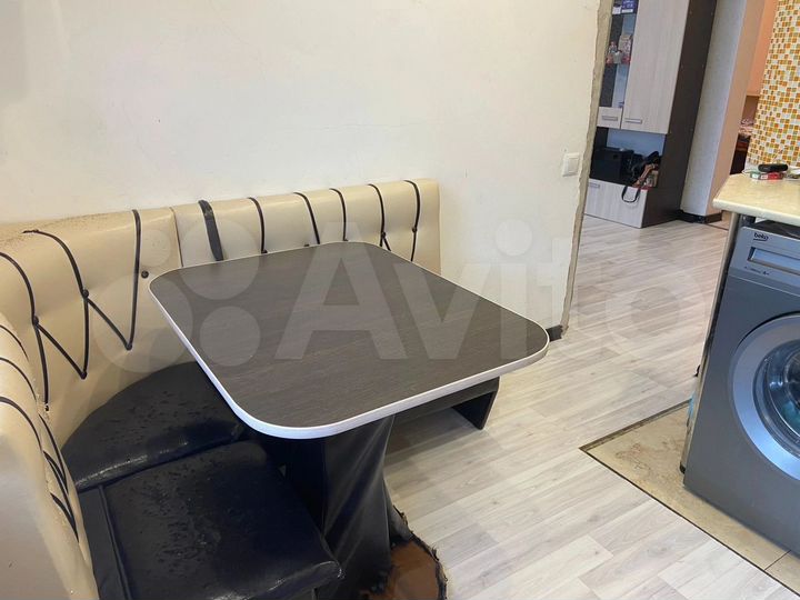 2-к. квартира, 43 м², 2/5 эт.
