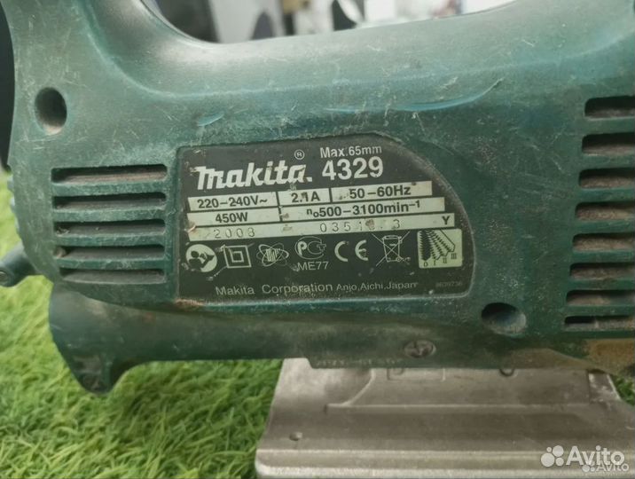 Электролобзик Makita 4329