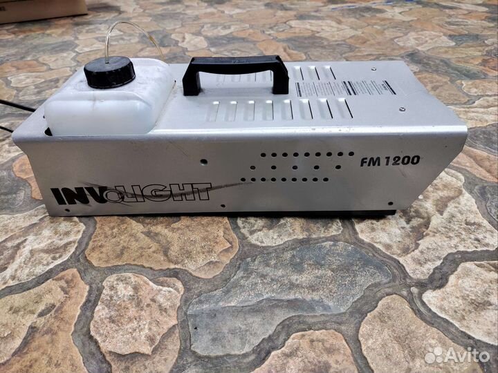 Дымогенератор для дискотеке