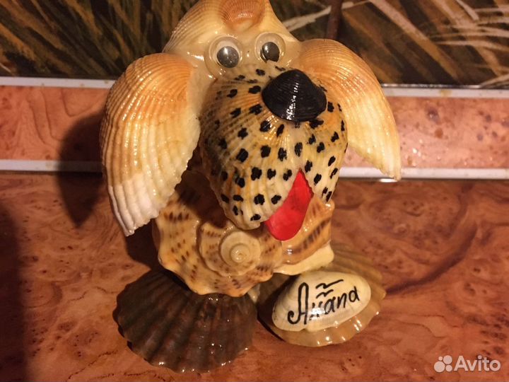 Собачка из ракушек