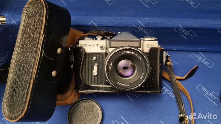 Фотоаппарат Зенит. Объектив гелиос-44м. СССР